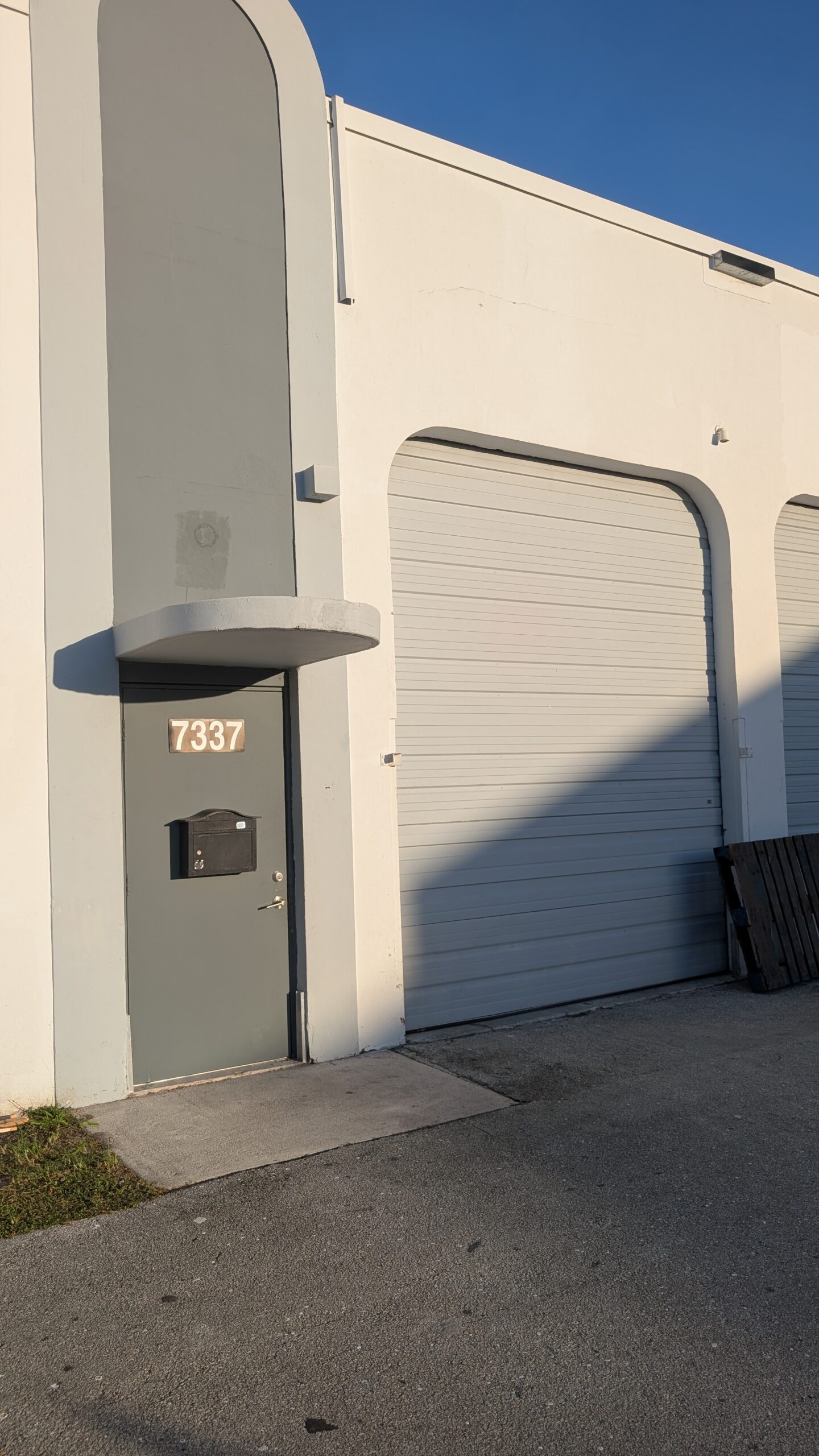 7337 NW 54 Street, Miami, FL 33166