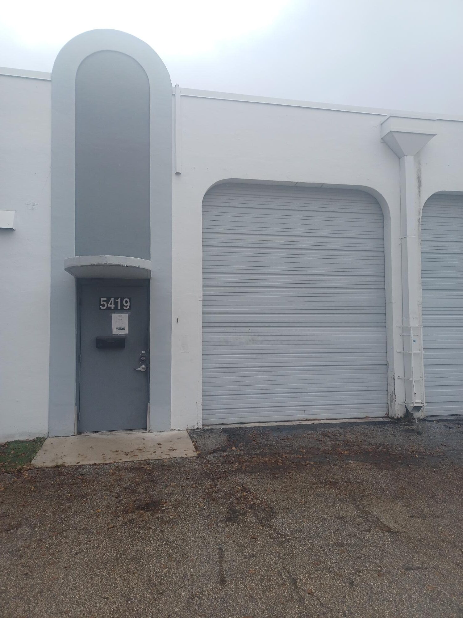 5419 NW 74 Avenue, Miami, FL 33166